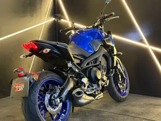 YAMAHA-MT-09 YAMAHA-MT-09-2024