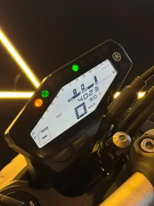 YAMAHA-MT-09 YAMAHA-MT-09-2024