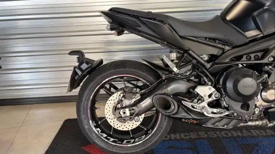 YAMAHA-MT-09-2020