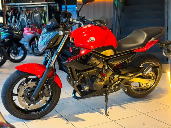 YAMAHA-XJ6 N YAMAHA-XJ6 N-2012