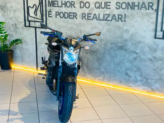 YAMAHA-XJ6 N-2010