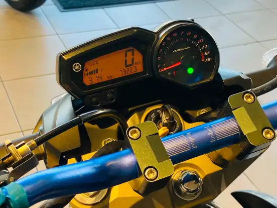 YAMAHA-XJ6 N YAMAHA-XJ6 N-2010