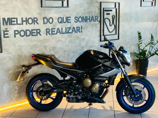 YAMAHA-XJ6 N-2010