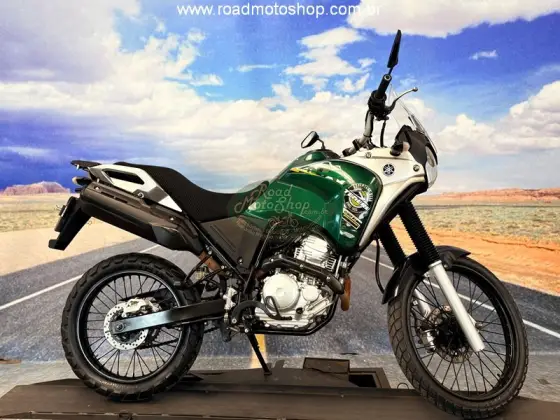 YAMAHA XTZ 250 TÉNÉRÉ 