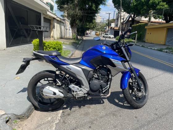 YAMAHA FZ25 FAZER ABS 