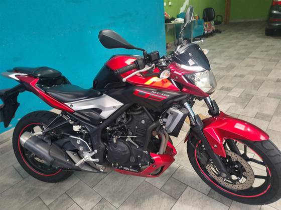 YAMAHA MT-03 