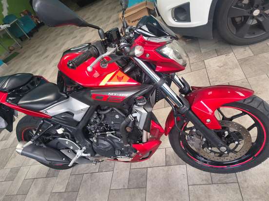YAMAHA-MT-03-2016