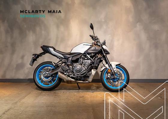 YAMAHA MT-07 CONNECTED ABS 