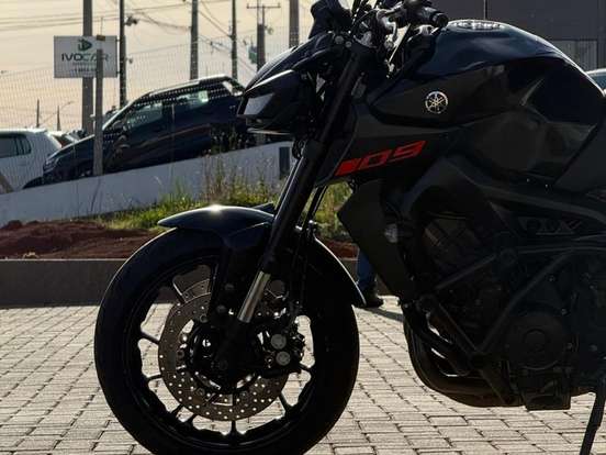 YAMAHA-MT-09 YAMAHA-MT-09-2019