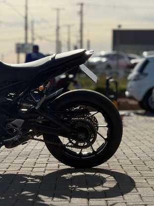 YAMAHA-MT-09-2019