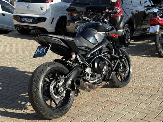 YAMAHA-MT-09 YAMAHA-MT-09-2019