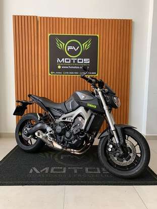 YAMAHA-MT-09 YAMAHA-MT-09-2015