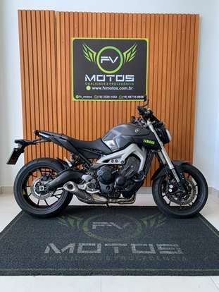 YAMAHA-MT-09 YAMAHA-MT-09-2015