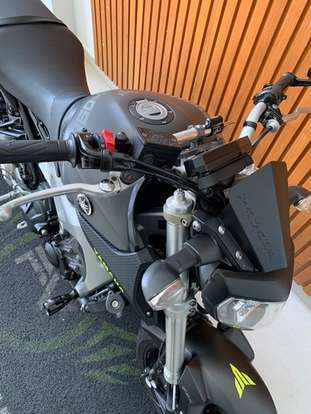 YAMAHA-MT-09 YAMAHA-MT-09-2015