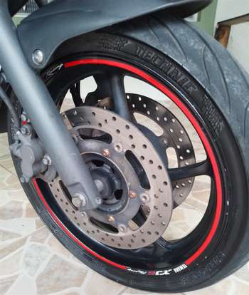YAMAHA-XJ6 F-2013