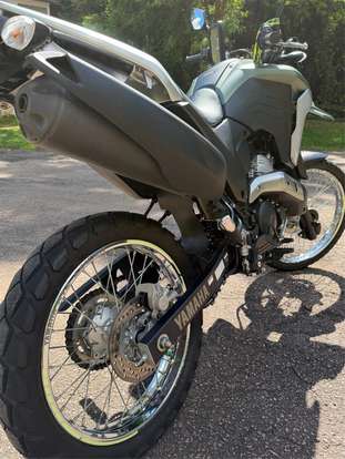 YAMAHA-XTZ 250 LANDER CONNECTED-2025