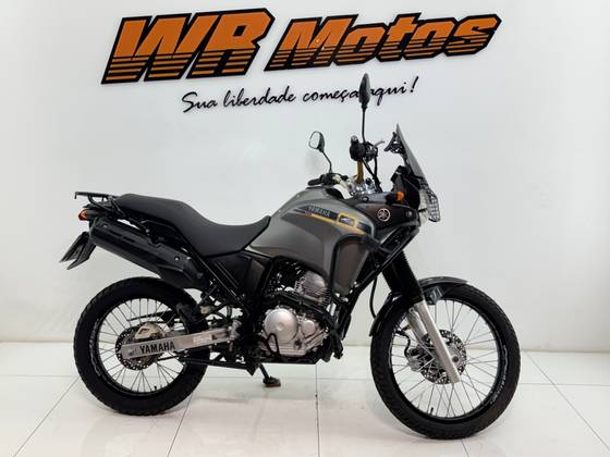 YAMAHA XTZ 250 TÉNÉRÉ 