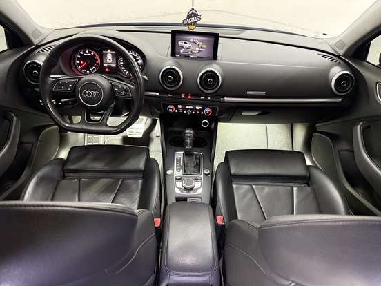AUDI-A3-2019