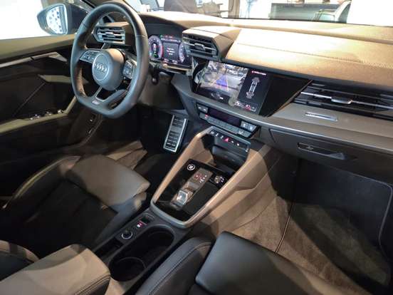 AUDI-A3-2024