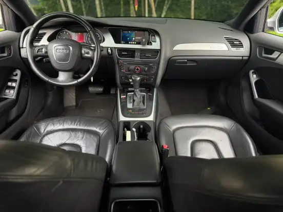 AUDI-A4-2008
