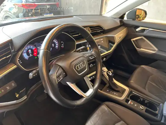 AUDI-Q3-1.4 35 TFSI GASOLINA BLACK S TRONIC AUDI-Q3-2020