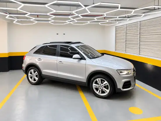 AUDI-Q3-2015
