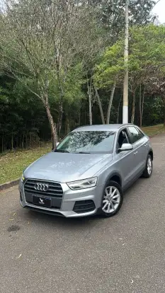 AUDI-Q3-2017