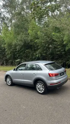 AUDI-Q3-2017