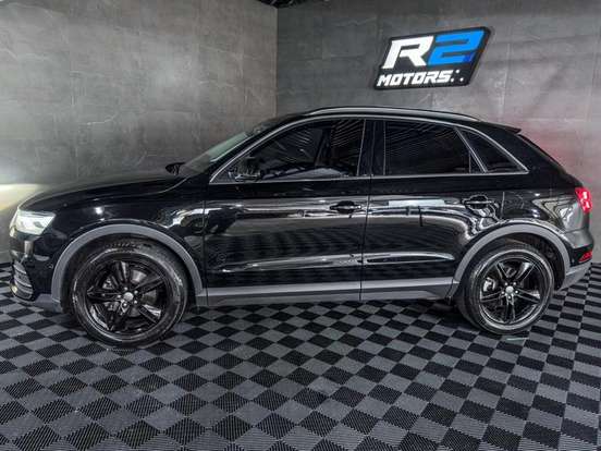 AUDI-Q3-2017