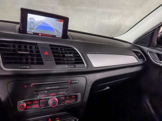 AUDI-Q3-2017
