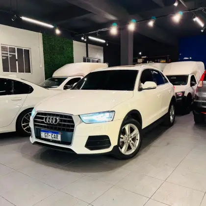 AUDI Q3 2.0 TFSI AMBIENTE QUATTRO 4P GASOLINA S TRONIC