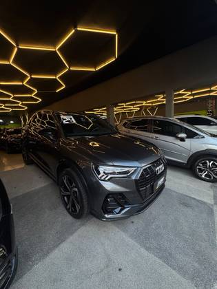 AUDI Q3 2.0 40 TFSI GASOLINA PERFORMANCE BLACK PLUS QUATTRO TIPTRONIC