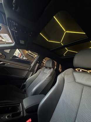 AUDI-Q3-2023