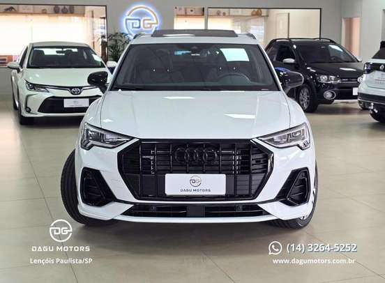 AUDI-Q3-2024
