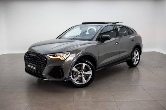 AUDI Q3 2.0 40 TFSI GASOLINA SPORTBACK PERFORMANCE BLACK QUATTRO TIPTRONIC