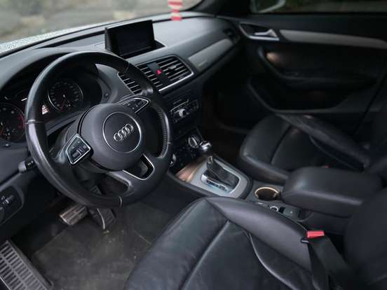 AUDI-Q3-2.0 TFSI AMBITION QUATTRO 4P GASOLINA S TRONIC AUDI-Q3-2014
