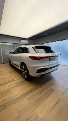 AUDI-Q5-2025