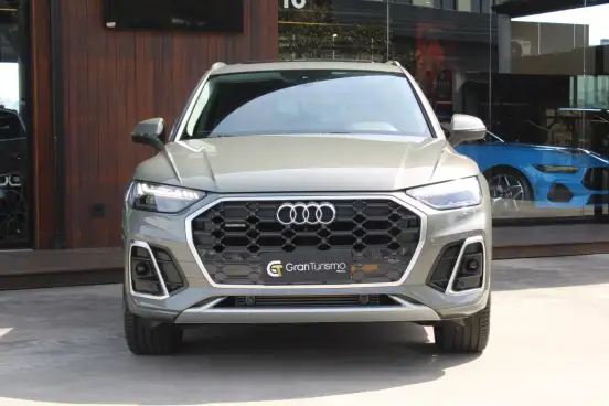 AUDI-Q5-2024