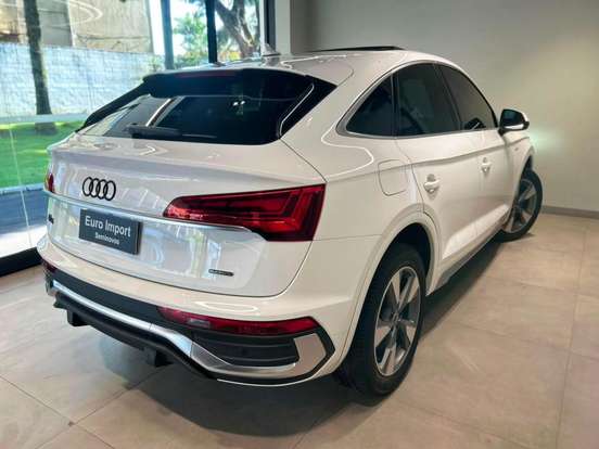 AUDI-Q5-2.0 45 TFSI GASOLINA SPORTBACK S LINE BLACK QUATTRO S TRONIC AUDI-Q5-2021