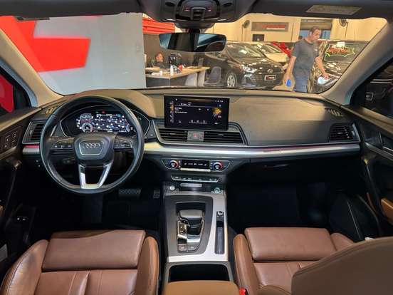 AUDI-Q5-2023