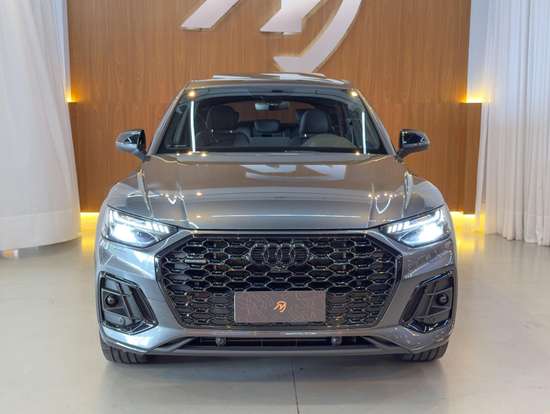 AUDI-Q5-2023