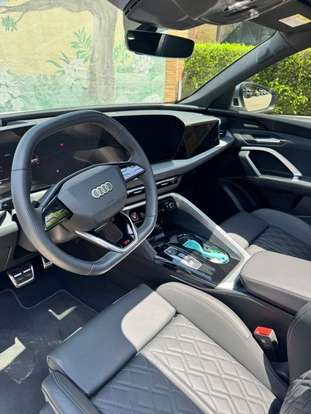 AUDI-SQ5-2025