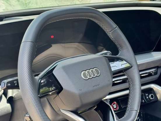 AUDI-SQ5-3.0 V6 TFSI GASOLINA QUATTRO S TRONIC AUDI-SQ5-2025