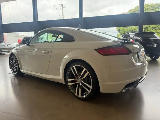 AUDI-TT-2015