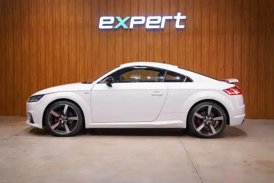 AUDI-TT-2015