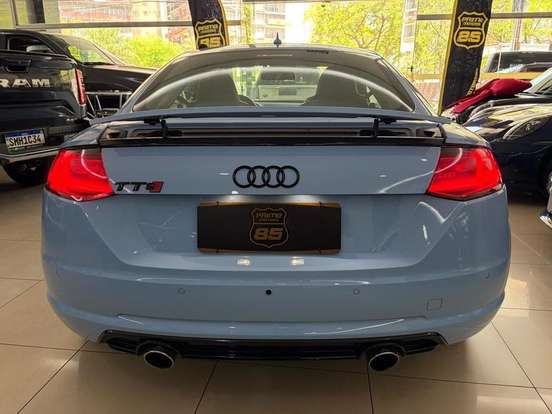 AUDI-TT-2015
