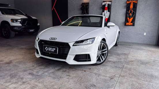 AUDI-TT-2015