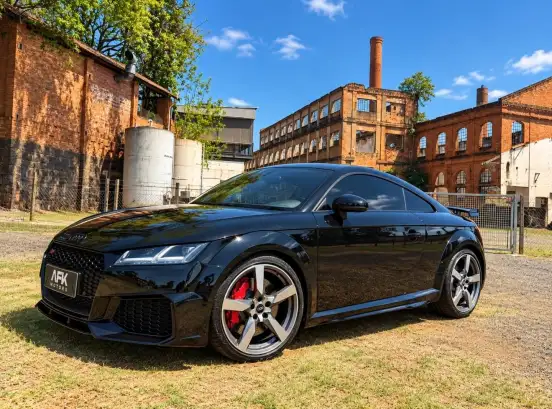 AUDI-TT RS-2020