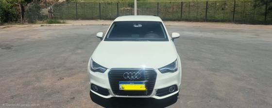AUDI A1 1.4 TFSI ATTRACTION 16V 122CV GASOLINA 2P AUTOMÁTICO