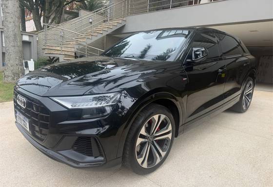 AUDI Q8 3.0 TFSI GASOLINA PERFORMANCE BLACK QUATTRO TIPTRONIC